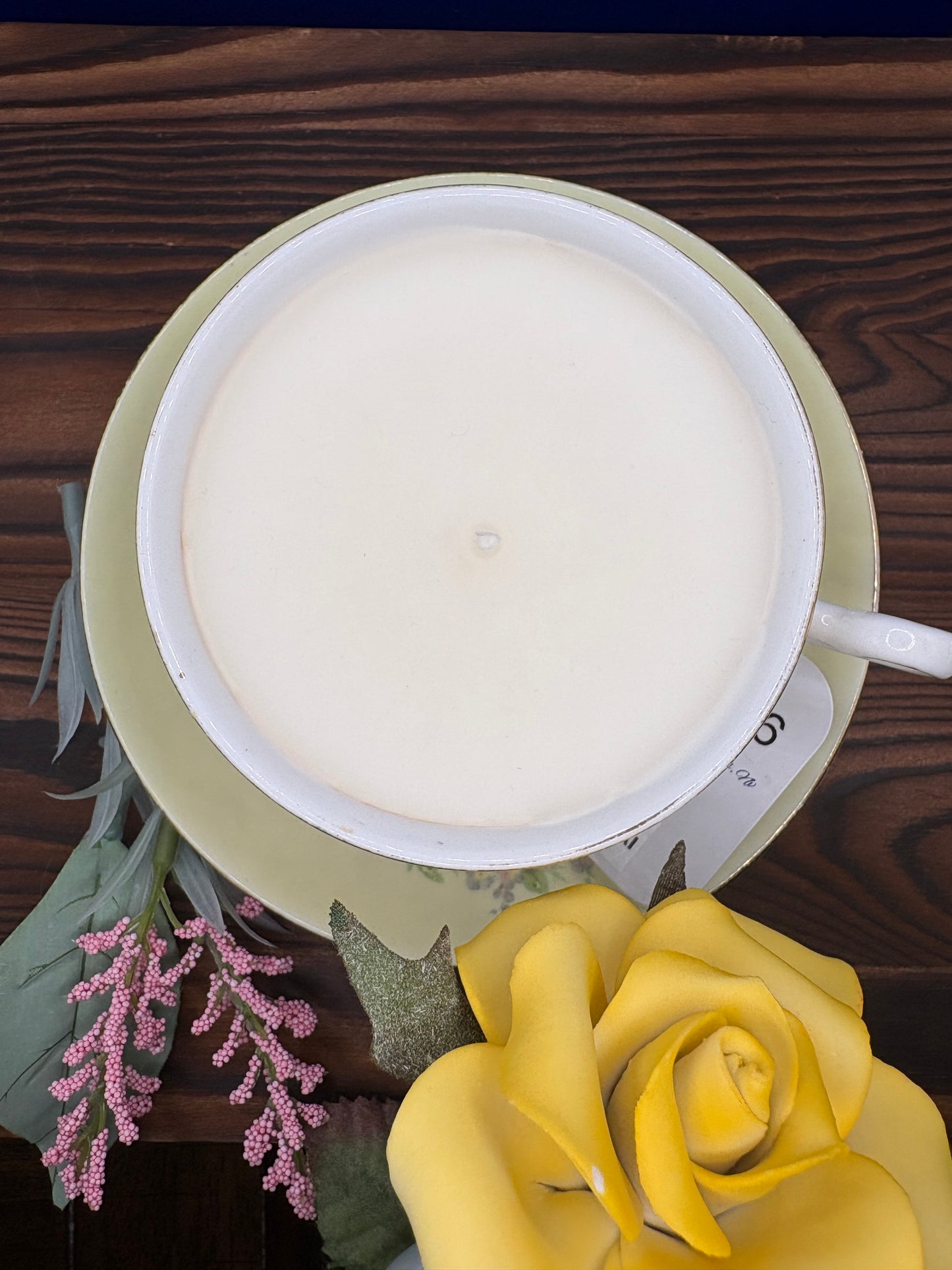 Clare Floral Teacup Candle With Saucer- Golden Chai
